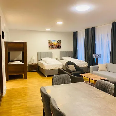 Akomo Hotel