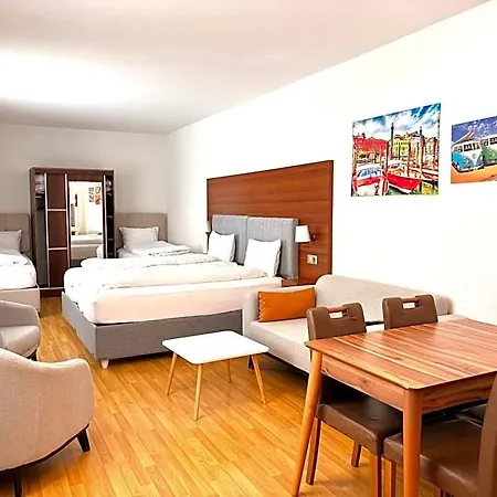 Akomo Otel *
