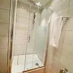 Hotel Akomo Berna