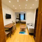 Akomo Hotel