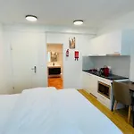 Akomo Hotel