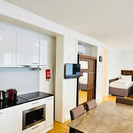 Hotel Akomo Berna
