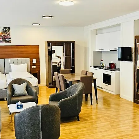 Akomo Hotel Berna